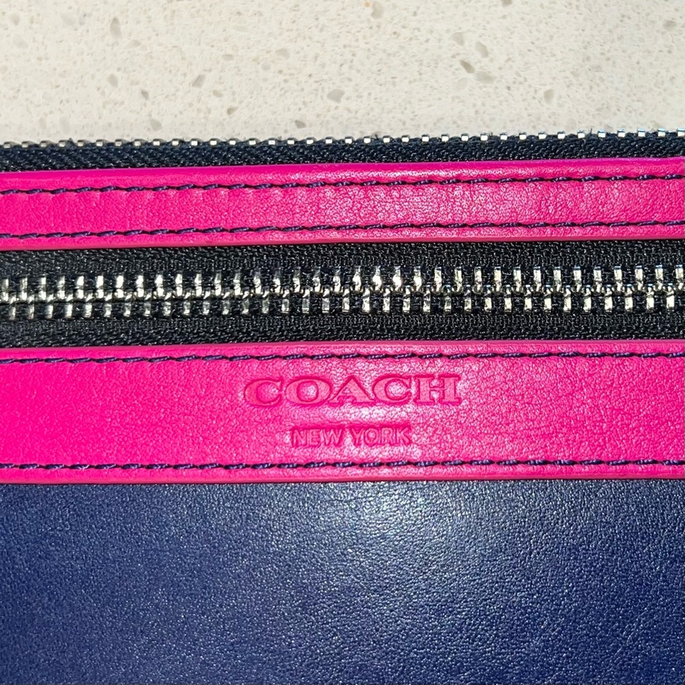 Coach Fuchsia and Navy Zip Pouch - Picture 2 of 11